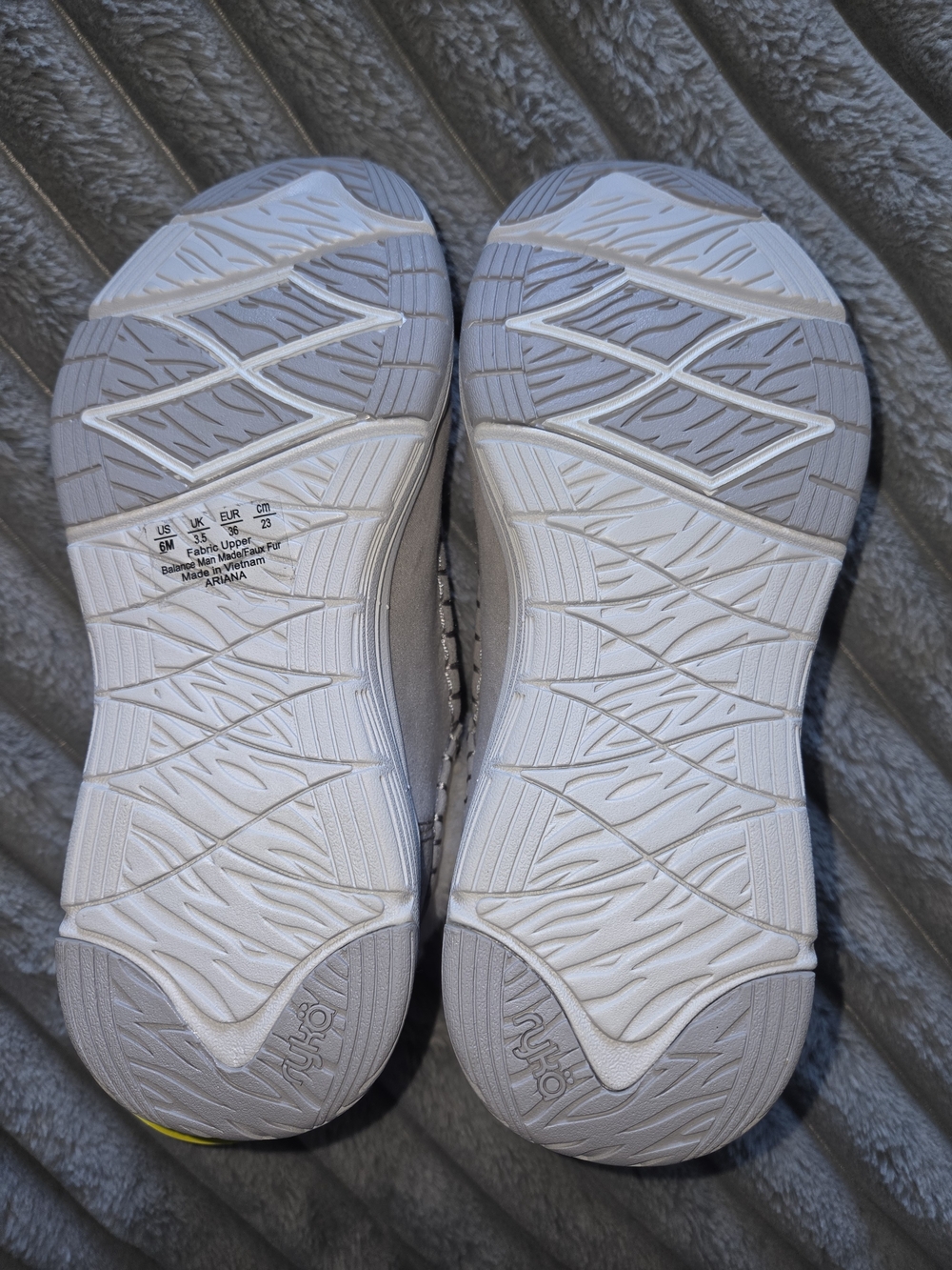 Ryka Women's Gray Faux-Suede Plush-Lined Slip-On Slippers - Picture 5 of 6